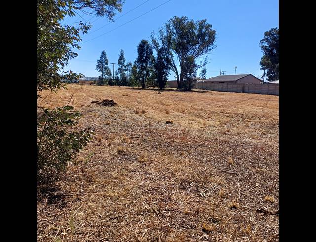 4,047M² VACANT LAND FOR SALE IN HIGHBURY